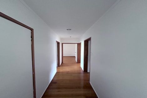 Photo of property in 2 Allender Drive, Torbay, Auckland, 0630