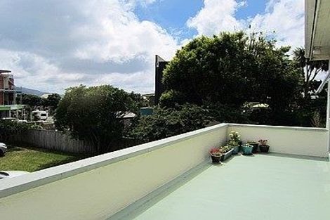 Photo of property in 2/51 Prospect Terrace, Milford, Auckland, 0620