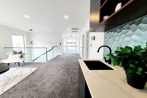 Photo of property in 5 Sager Midgley Road, Hobsonville, Auckland, 0616