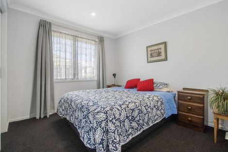 Photo of property in 22 Clive Road, Katikati, 3129