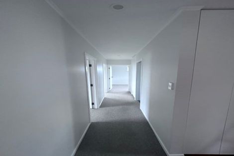 Photo of property in 9 Illana Place, Ranui, Auckland, 0612