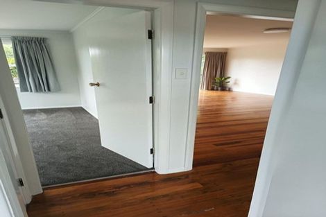 Photo of property in 1/5 Wilmshurst Place, Tawa, Wellington, 5028