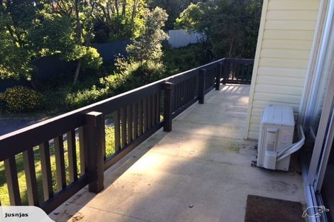 Photo of property in 4/49 Maungaraki Road, Korokoro, Lower Hutt, 5012