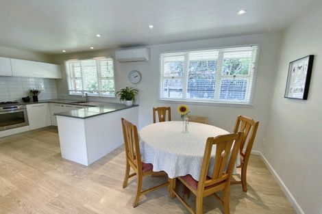 Photo of property in 17 Landsdowne Terrace, Cashmere, Christchurch, 8022