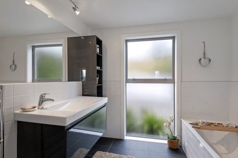 Photo of property in 7 Chaston Close, Westmorland, Christchurch, 8025