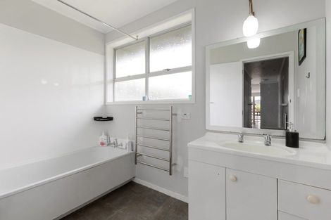 Photo of property in 369 Christie Avenue, Te Awamutu, 3800