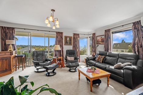 Photo of property in 30 Evelyn Road, Cockle Bay, Auckland, 2014