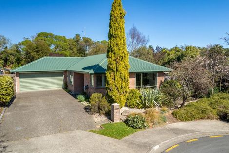 Photo of property in 21 Duffy Place, Stoke, Nelson, 7011