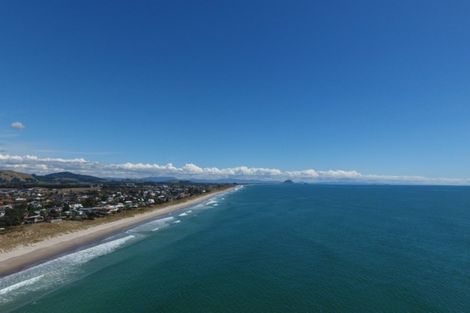 Photo of property in 38 Te Kio Crescent, Papamoa Beach, Papamoa, 3118