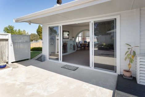 Photo of property in 110 Kingswood Road, Brookfield, Tauranga, 3110