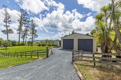 Photo of property in 163e West Road, Kaukapakapa, 0873