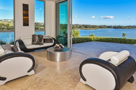 Photo of property in 255 Paremoremo Road, Paremoremo, Auckland, 0632