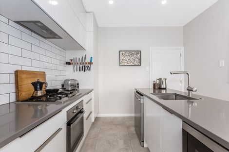 Photo of property in 341c Waiwhetu Road, Fairfield, Lower Hutt, 5011