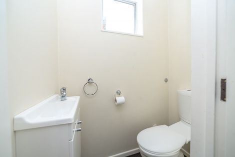 Photo of property in 3/21 Islington Street, Trentham, Upper Hutt, 5018