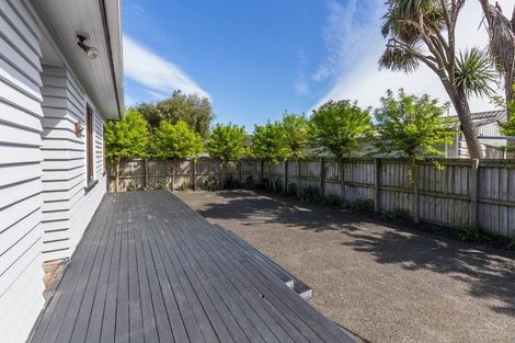 Photo of property in 2/21 Ashmole Street, Woolston, Christchurch, 8023