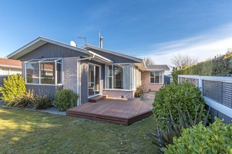 Photo of property in 54 Oriana Crescent, Hornby, Christchurch, 8042