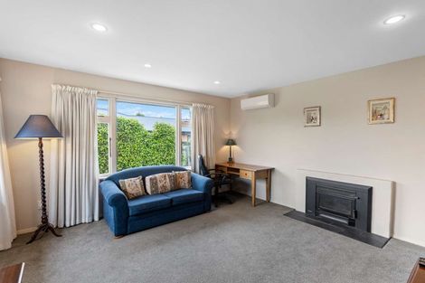 Photo of property in 196 Grahams Road, Burnside, Christchurch, 8053