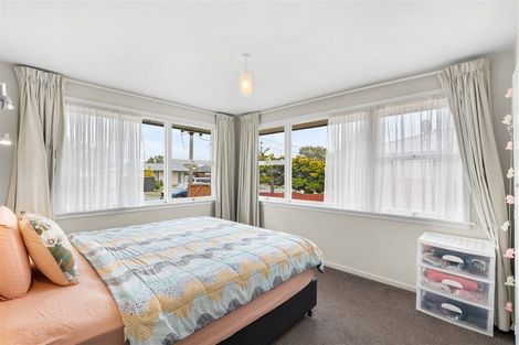 Photo of property in 38 Chedworth Avenue, Bishopdale, Christchurch, 8053