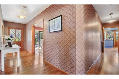 Photo of property in 84 Maidstone Road, Ilam, Christchurch, 8041