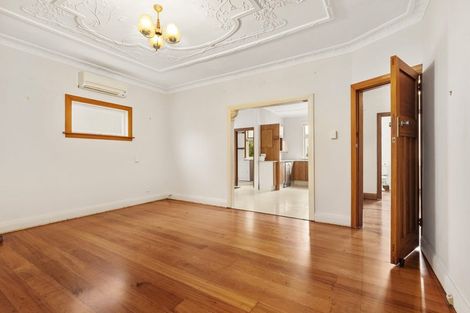 Photo of property in 12 Darlington Terrace, Miramar, Wellington, 6022