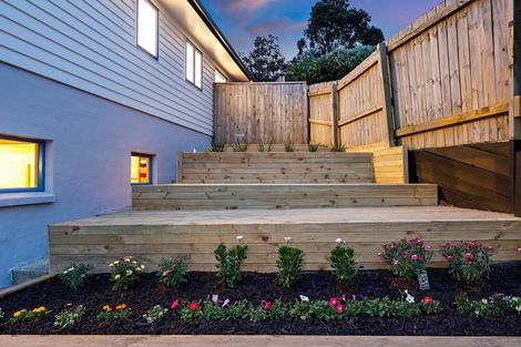 Photo of property in 15 Blethyn Place, Te Atatu South, Auckland, 0610