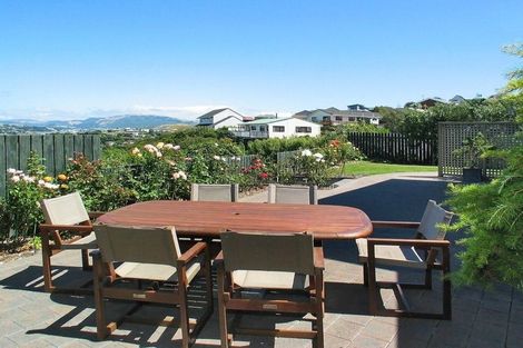 Photo of property in 5 Padstow Place, Camborne, Porirua, 5026