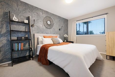 Photo of property in 71 Dickson Road, Papamoa Beach, Papamoa, 3118