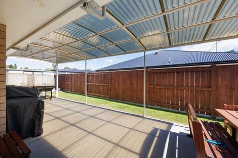 Photo of property in 15 Serenity Crescent, Kelvin Grove, Palmerston North, 4414