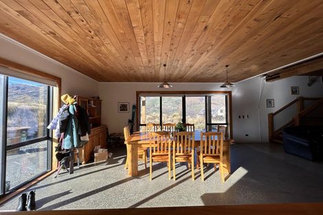 Photo of property in 7 Gin & Raspberry Lane, Cardrona, Wanaka, 9382