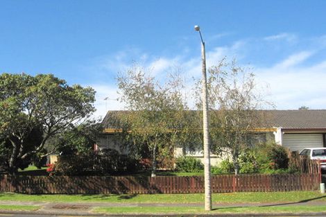 Photo of property in 12 Aberfeldy Avenue, Highland Park, Auckland, 2010