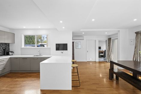 Photo of property in 205 Clyde Road, Burnside, Christchurch, 8053