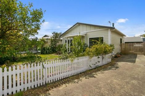 Photo of property in 61 York Street, Moera, Lower Hutt, 5010