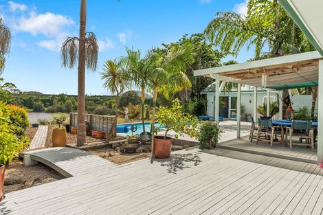 Photo of property in 212 Pukeatua Road, Maungatapere, Whangarei, 0179