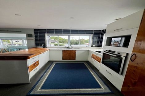Photo of property in 2/28 Onepoto Road, Hauraki, Auckland, 0622