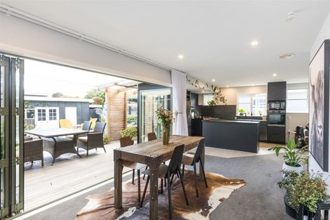 Photo of property in 7 Galway Avenue, Hokowhitu, Palmerston North, 4410