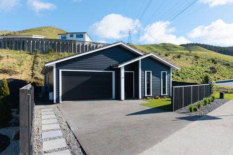 Photo of property in 131 Melksham Drive, Churton Park, Wellington, 6037
