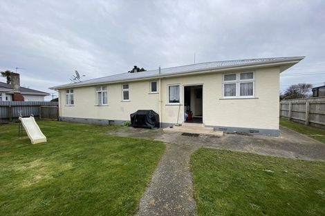 Photo of property in 24 Turuturu Road, Hawera, 4610