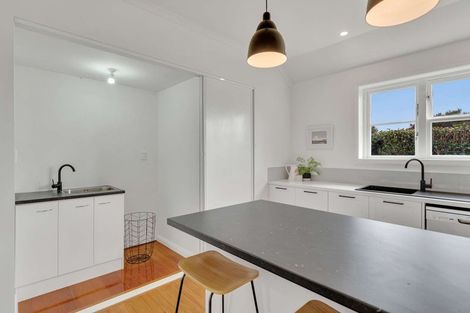 Photo of property in 2 Richmond Street, Whanganui East, Whanganui, 4500