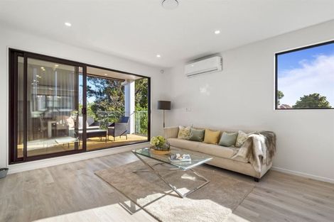 Photo of property in 8/14 Williamson Avenue, Belmont, Auckland, 0622