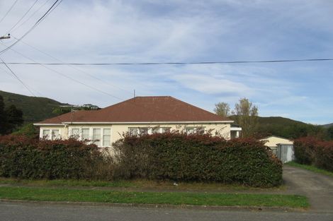 Photo of property in 10a Hughes Crescent, Taita, Lower Hutt, 5011