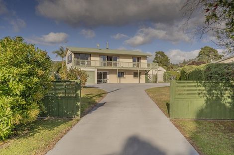 Photo of property in 7 Hicks Place, Cooks Beach, Whitianga, 3591