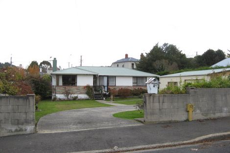 Photo of property in 5 Jellicoe Crescent, Kaikorai, Dunedin, 9010