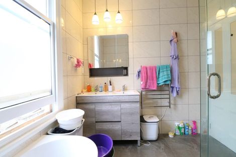 Photo of property in 72 Owens Road, Epsom, Auckland, 1023