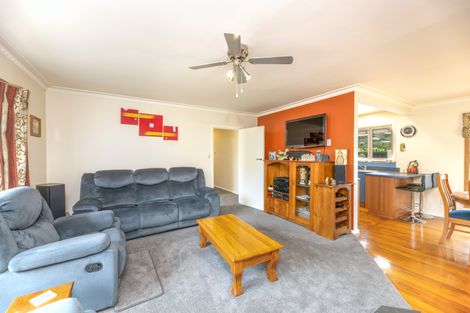 Photo of property in 14 Ramore Place, Redwood, Christchurch, 8051