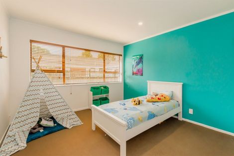 Photo of property in 15 Wedgewood Grove, Raumati Beach, Paraparaumu, 5032