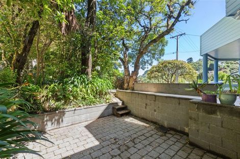 Photo of property in 15 Kaitawa Road, York Bay, Lower Hutt, 5013