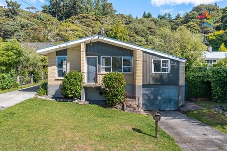Photo of property in 10 Crawford Grove, Naenae, Lower Hutt, 5011
