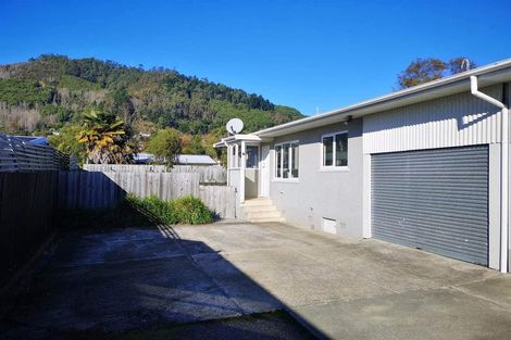 Photo of property in 2/125 Tipahi Street, Nelson South, Nelson, 7010