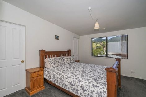 Photo of property in 4a Moray Place, Whiritoa, Whangamata, 3691