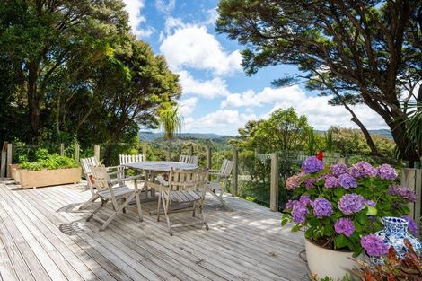Photo of property in 191 Carter Road, Oratia, Auckland, 0604